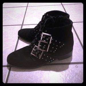 Super Cute Topshop Booties!!!